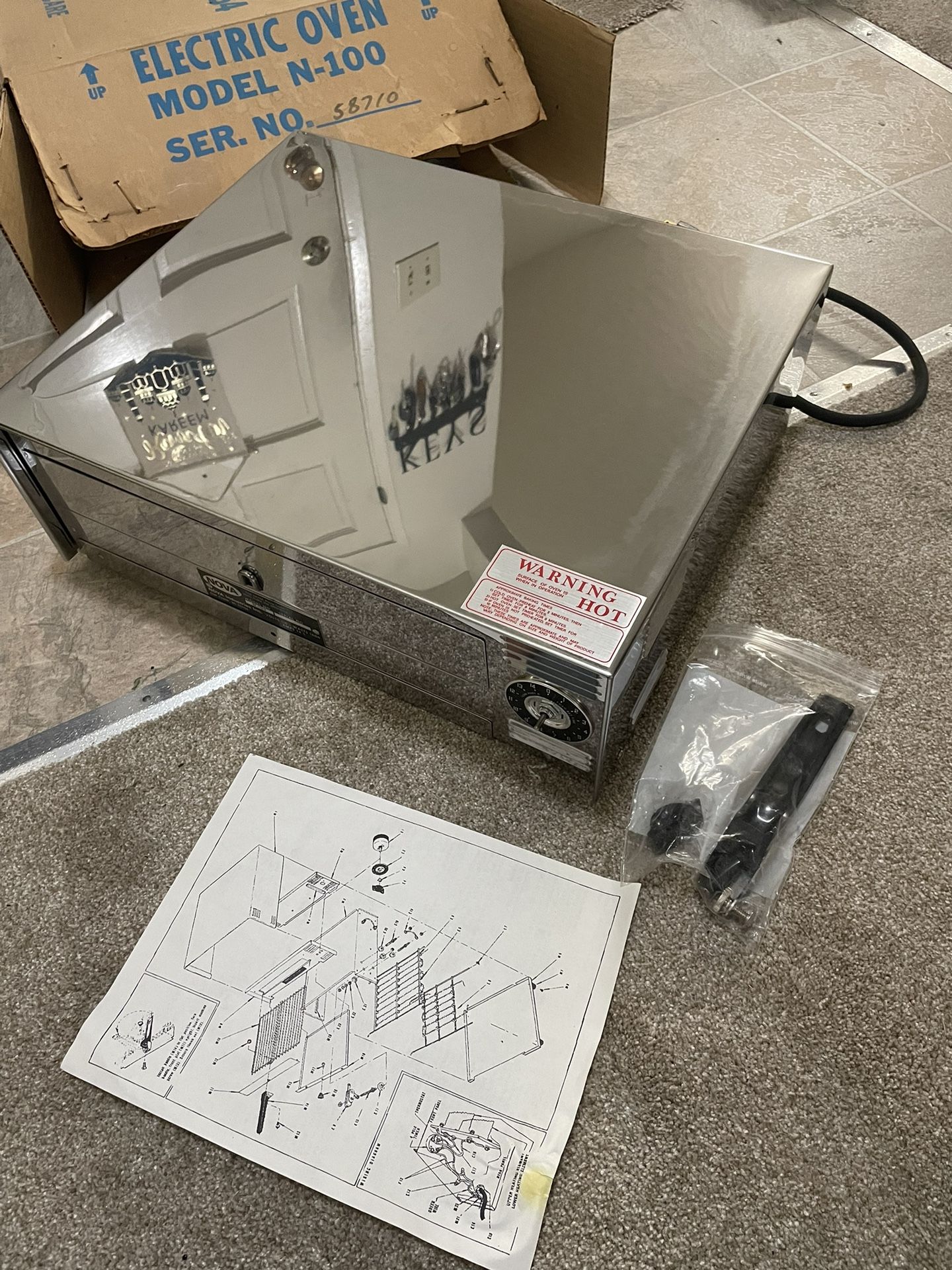 RARE NEW IN BOX NOVA N-100 COMMERCIAL COUNTER TOP PIZZA OVEN Hard To Find NOS