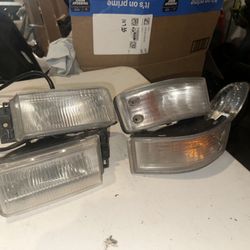 86-89 Acura Integra Front Bumper Turn Signal Lights