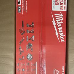 Milwaukee Tool Set