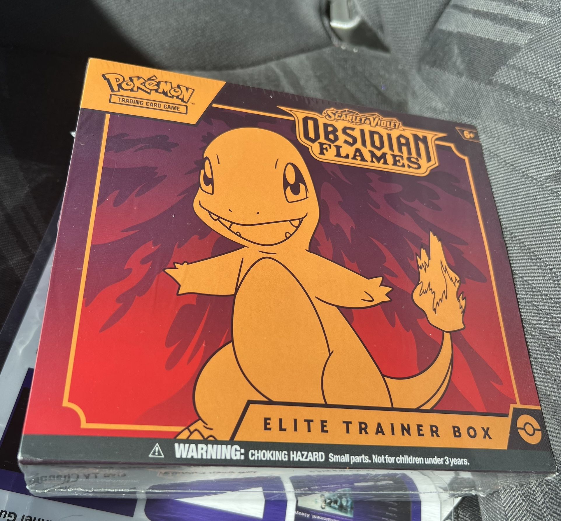Obsidian Flames Elite Trainer Box