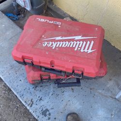 Milwaukee hard shell box