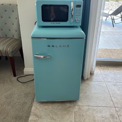 Galanz Mini Fridge And Microwave 
