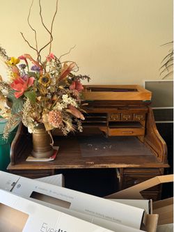 Free Wooden desk
