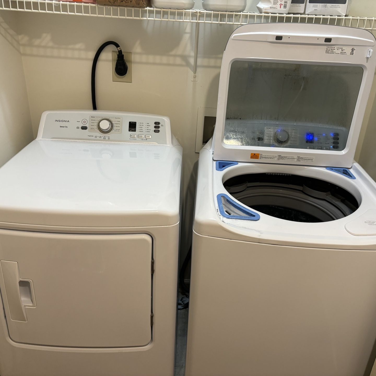 Insignia Washer And Electric Dryer