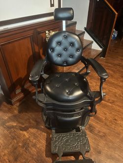 Barber vintage chair