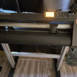 Graphtec Ce 7000 Vinyl Cutter