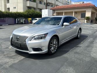 2015 Lexus LS