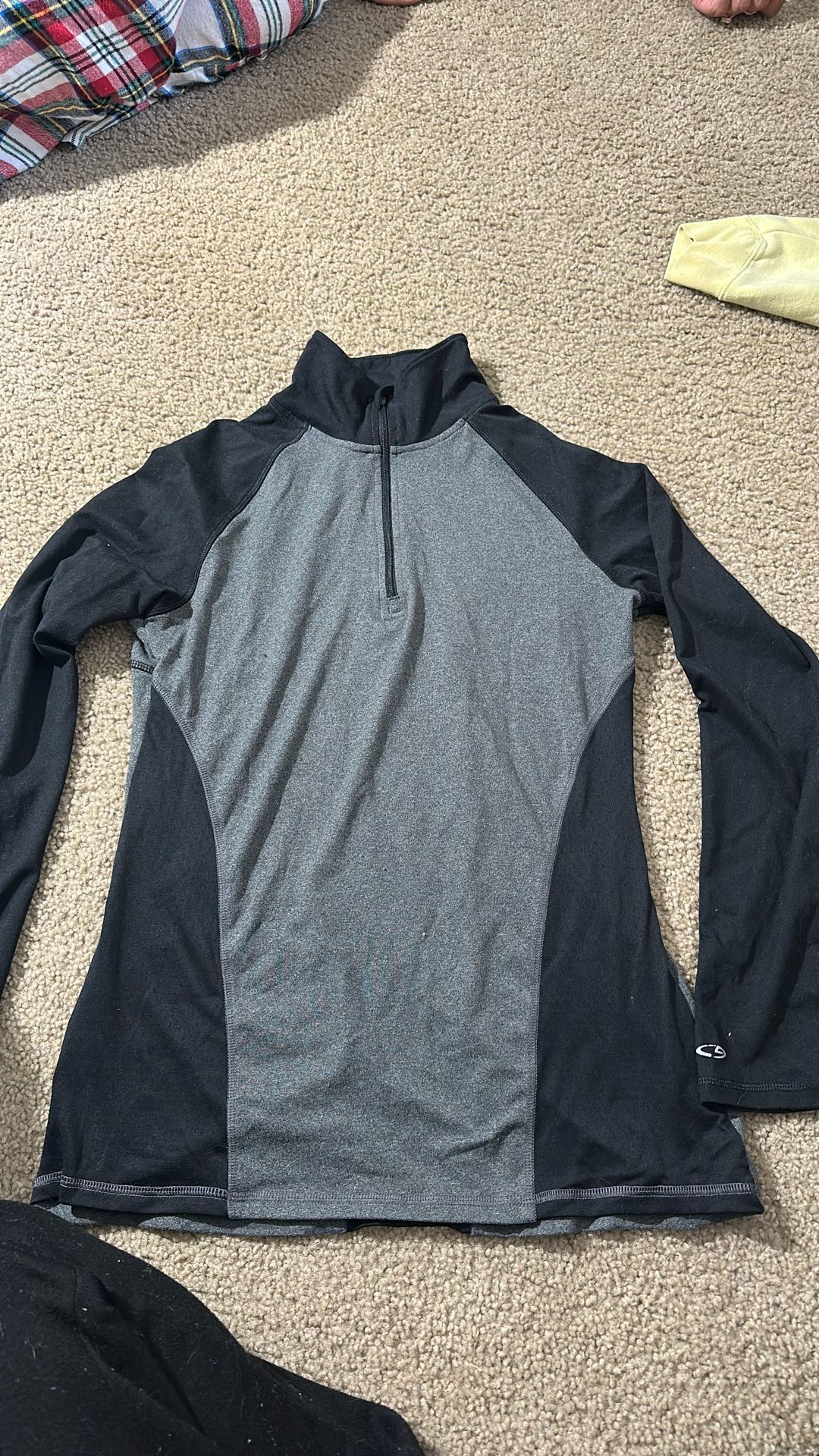 Quarter Zip Gym