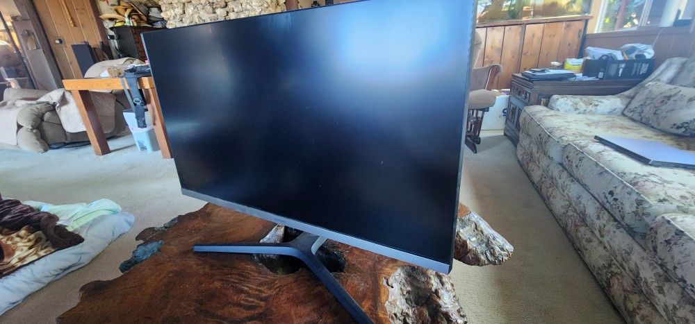 Samsung 27" 4K Monitor