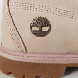 Beautiful Women's Timberland Heritage 6in Waterproof Boot Light Pink Nubuck - Women's Size  6.5