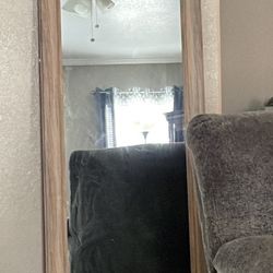 better home & gardens , light brown mirror size 27’70 