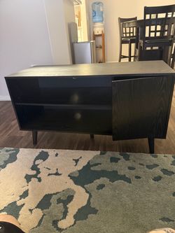 Small Entertainment center. Minor scratches on the top