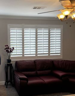 Wood Shutters (FREE ESTIMATES & SAME DAY PRICING)- Plantation, Custom, Interior, Window Treatments/Coverings. Persianas de Madera. Se Habla Espanol.