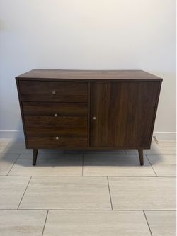 Mid-Century Modern Accent Cabinet / Sideboard