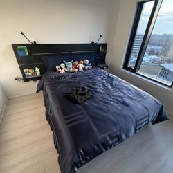 Bed frame With Storage And Medium Firm Mattress With Headboard 