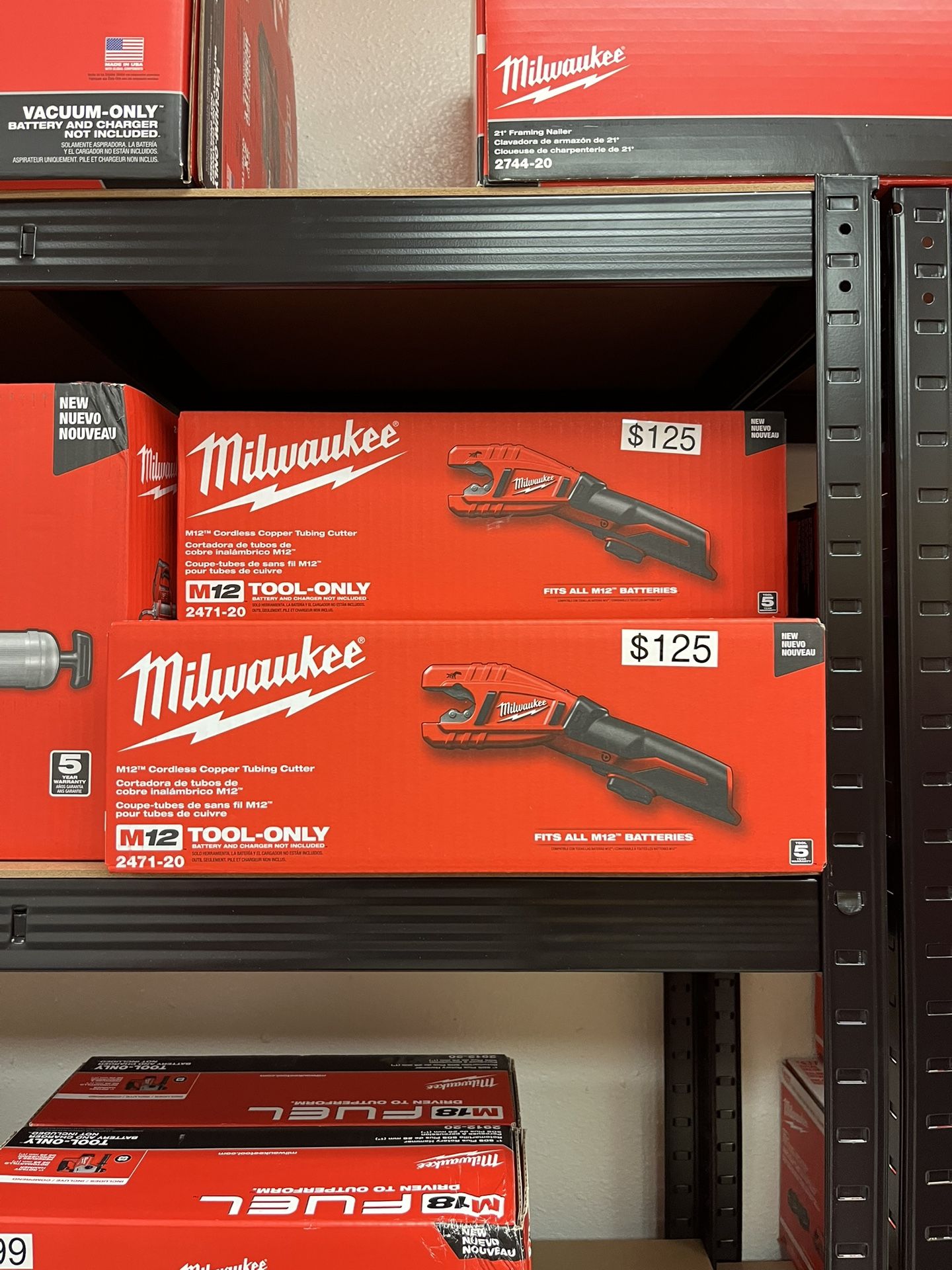 Milwaukee M12 Cordless Copper Tubing Cutter