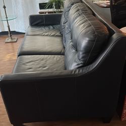 Quality Furniture > $3 Round Table, $10 White Table, $150 Leather Sofa N Chair