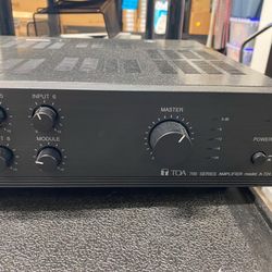 Amp TOA A-724  240 Watt Integrated  Mixer Amp 