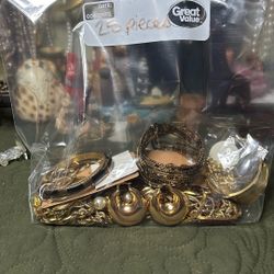 Gold Tone Jewelry Grab Bag