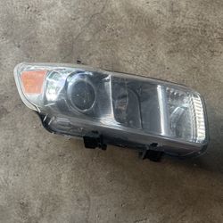 Headlight For 2008 2009 2010 Scion xB Base Model Right Clear Lens
