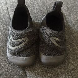 Baby Nike Swoosh 1