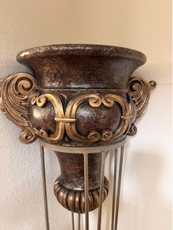 Decoration
