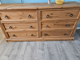 Gorgeous  bedroom dresser