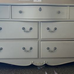 -FRENCH PROVENCIAL BEDROOM SET-