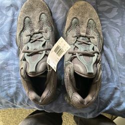 Yeezy 500 Utility Black 