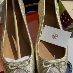 Tory Burch Flats / Gold Flats / Ballet Flats 