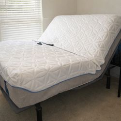 Queen Adjustable Bed with Tempur-Clould Luxe Tempur-Pedic Mattress - Lake Nona