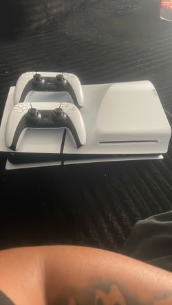 PlayStation 5 (Disc version)