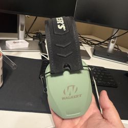 Walkers Earmuffs
