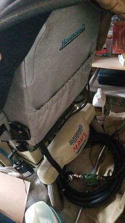 Electric wheelchair