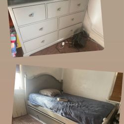 Bed Room Set 