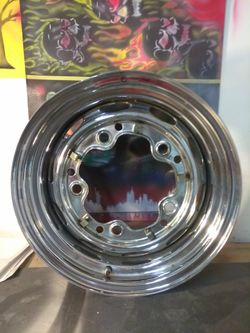 One Volkswagen Chrome Rim