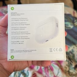 Brand New 2nd Generation AirPods 