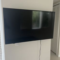 50 Inch Flat screen TV W Remote 