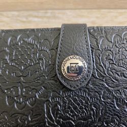 Stone Mountain Wallet