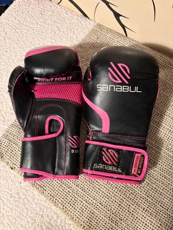 Sanabul Essential Gel Boxing Gloves 8 oz