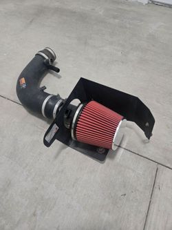 97 - 04 FORD F150 & EXPEDITION 4.6L /5.4L V8  SELLING K&N BRAND COLD AIR INTAKE