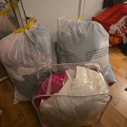 FREE heels, dresses, women's clothes (Varying sizes)