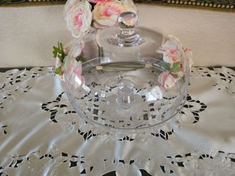 Glass Cake Platter and Dome