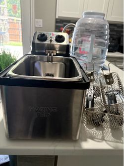 Deep fryer waring pro brand