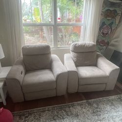 Oversized Reclining Chairs Very Comfortable 