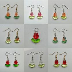 🌸 Beautiful colored glass flower two sided beaded earrings