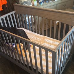 Baby Crib 