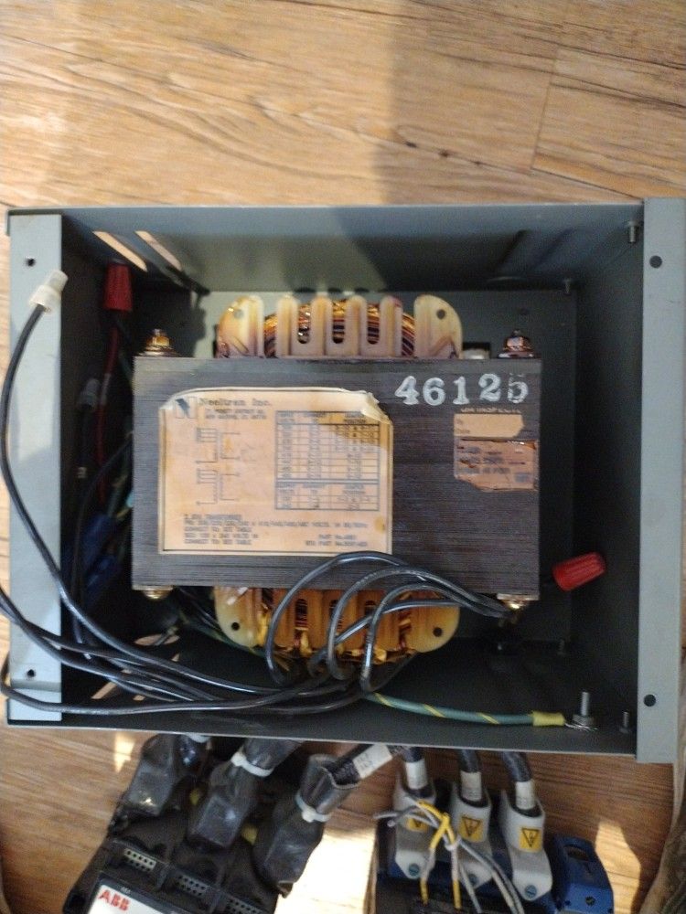 5kva TRANSFORMER  and 3phase  600 V ABB Eh 110  Motor Controller Neeltran Inc. Part #4881 