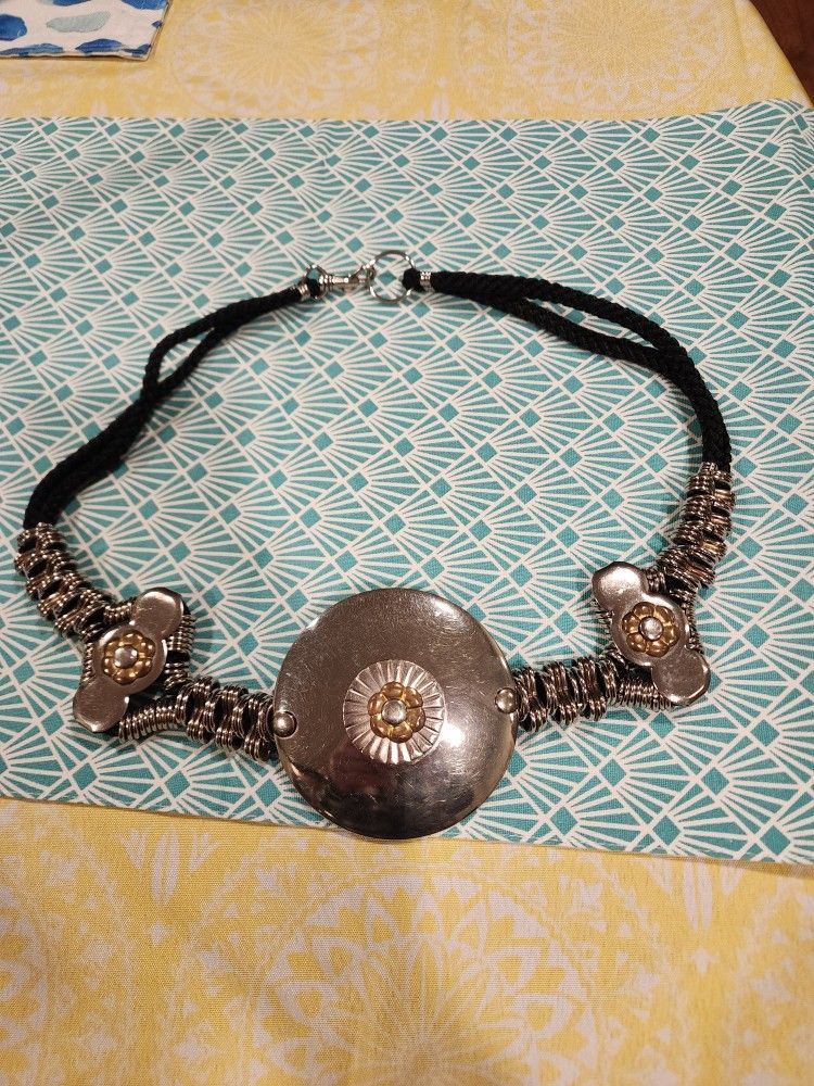 Vintage 1970s Silver Belt With A WLarge Silver Disc And 2 Smaller Ones