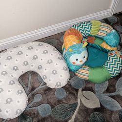 Infantino Prop-A-Pillar Seated Support & Boppy Nursing Pillow 